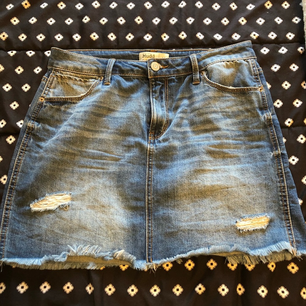 Mudd Flex Stretch Frayed Jean Skirt